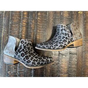 ROPER Women's Ava Leopard Snip Toe Boots Ankle Sz 7 Western Cowgirl Boho Rustic